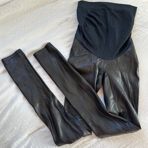 SPANX Mama Maternity Faux Leather Black Leggings Size XS 20201R *FLAW*